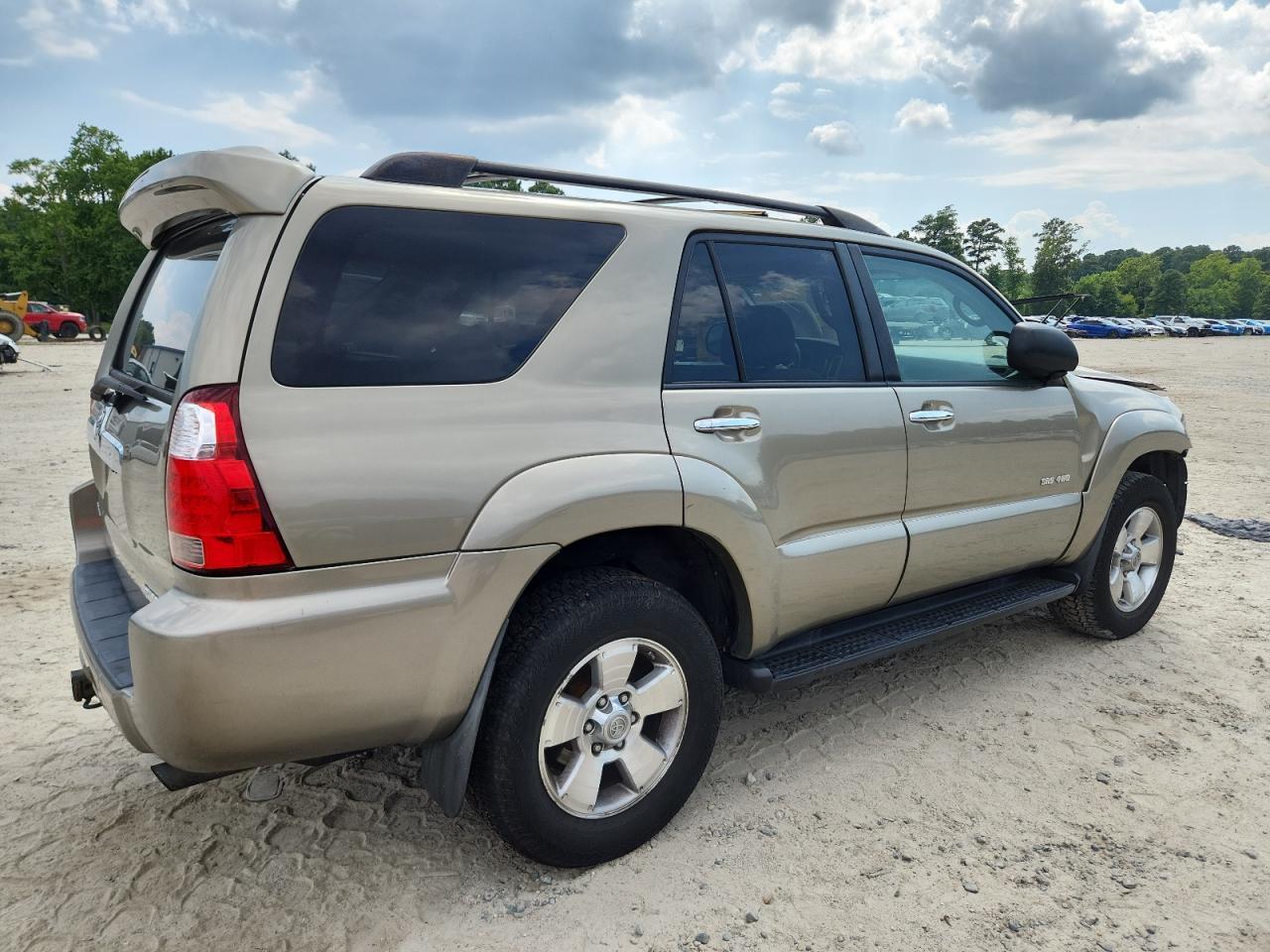 2007 Toyota 4Runner Sr5 - Image 3