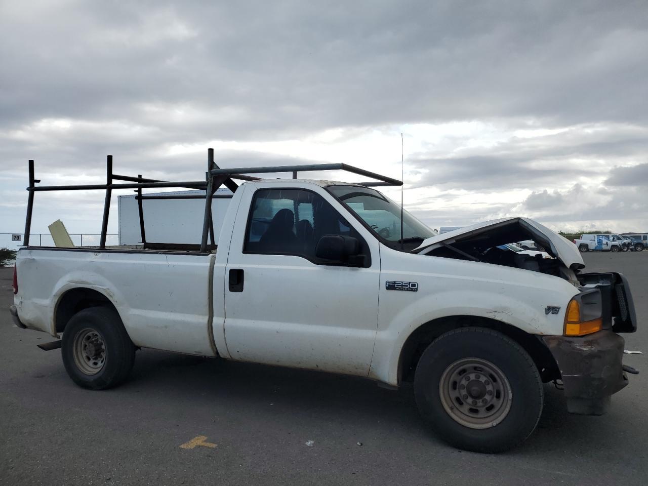 2001 Ford F250 Super Duty - Image 4