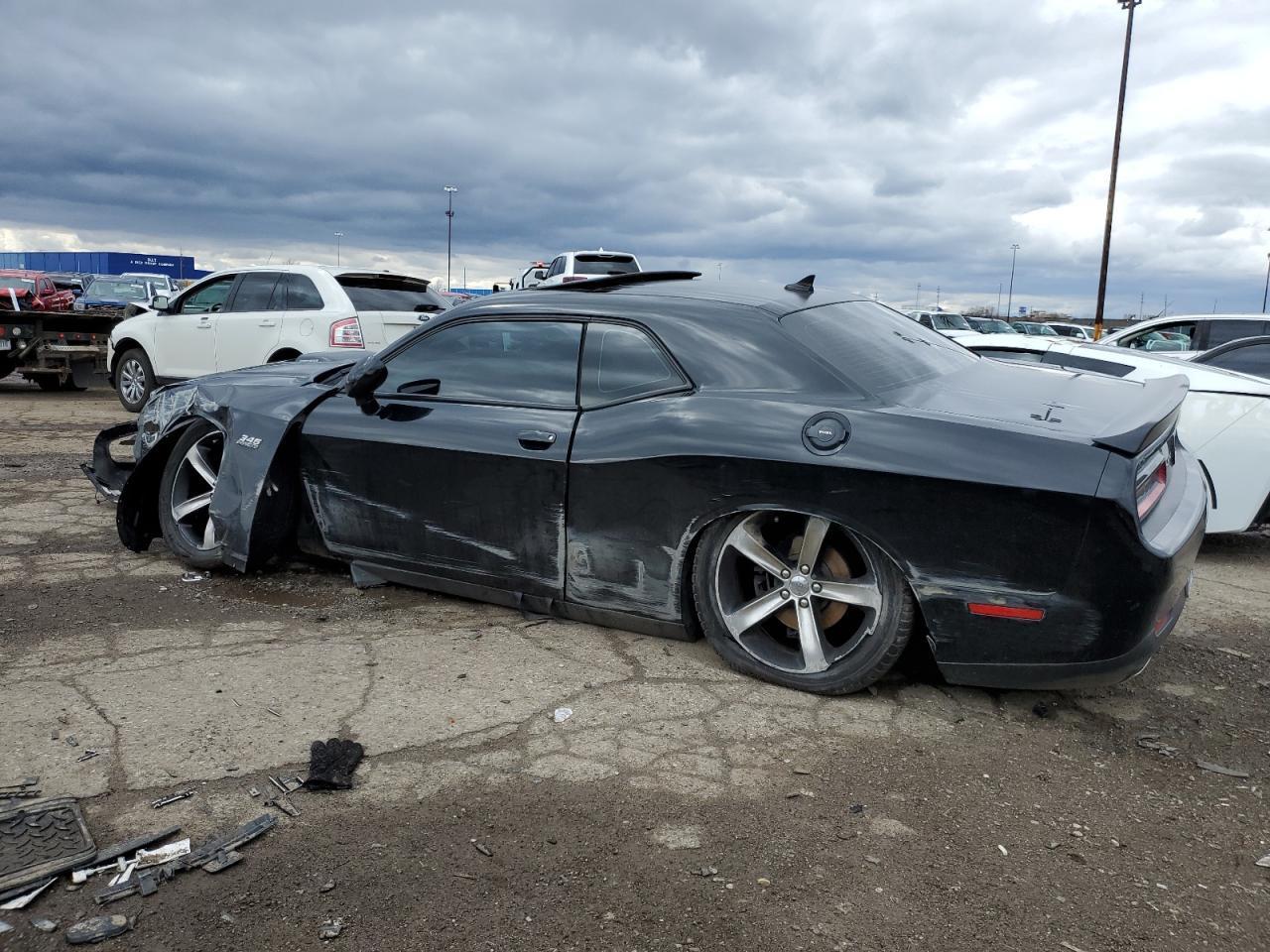 2015 Dodge Challenger Sxt Plus - Фото 2