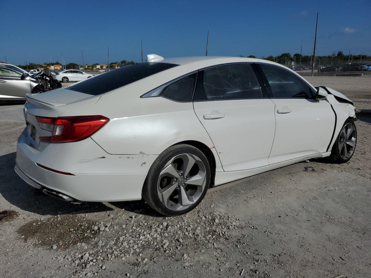 2019 Honda Accord Lx - Фото 3
