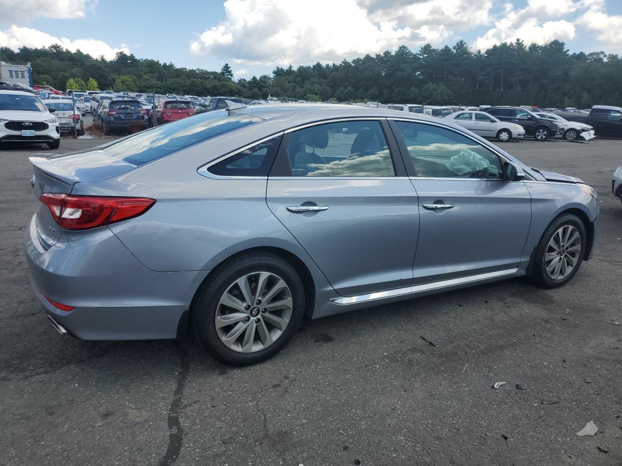2017 Hyundai Sonata Sport - Image 3