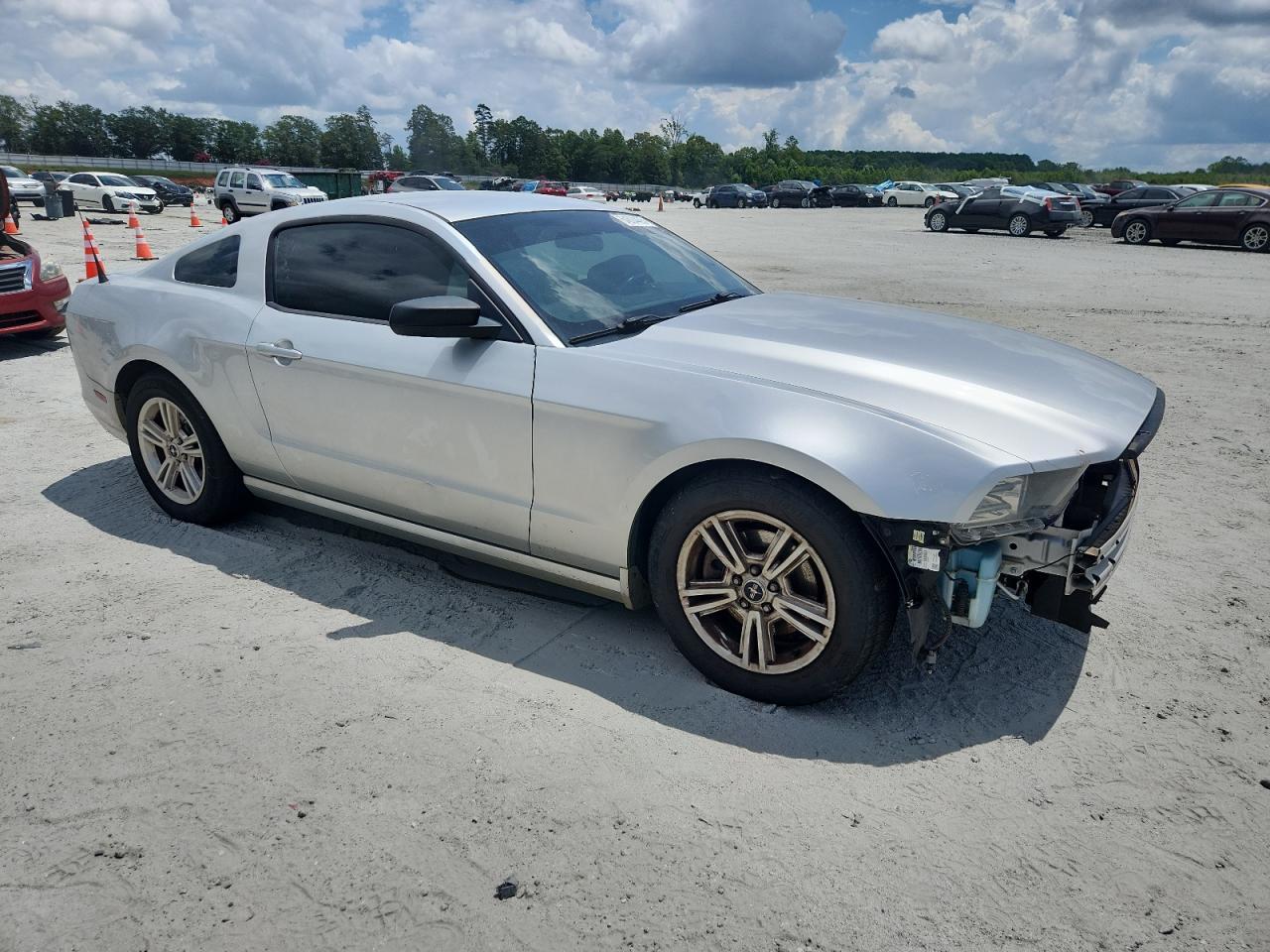 2014 Ford Mustang - Image 4