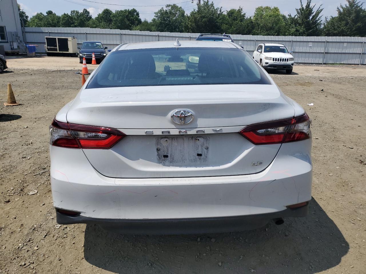 2023 Toyota Camry Le - Image 6