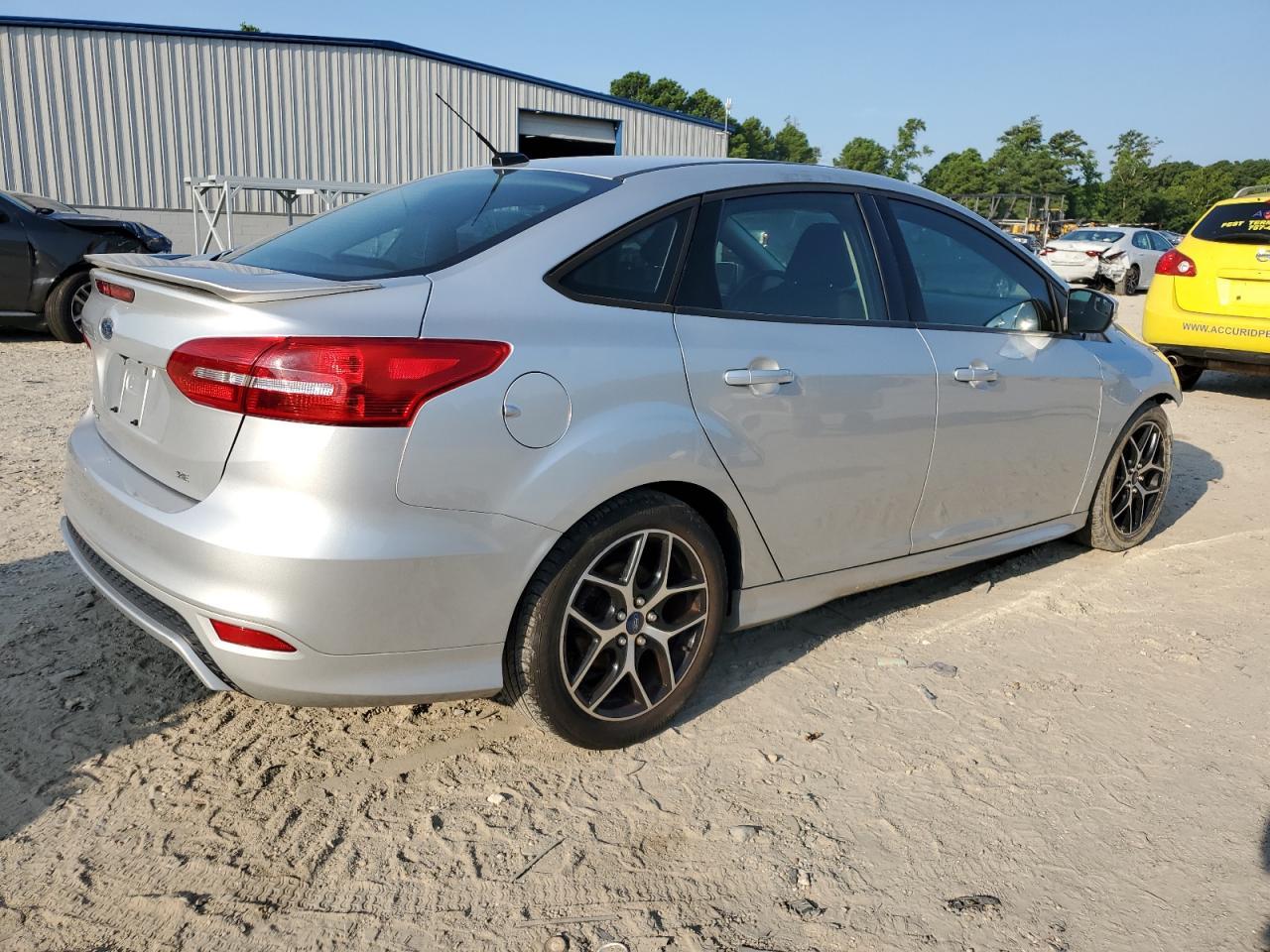 2015 Ford Focus Se - Фото 3