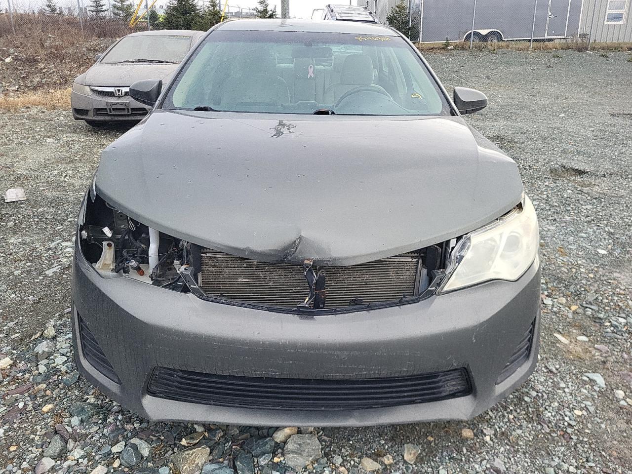 2012 Toyota Camry Base - Фото 5