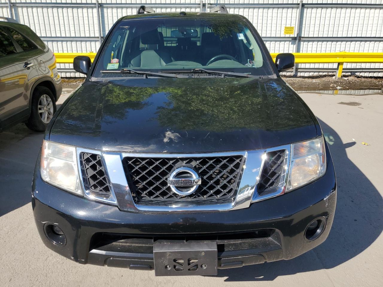 2012 Nissan Pathfinder S - Фото 5
