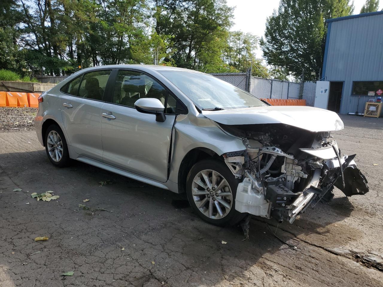 2021 Toyota Corolla Le - Фото 4