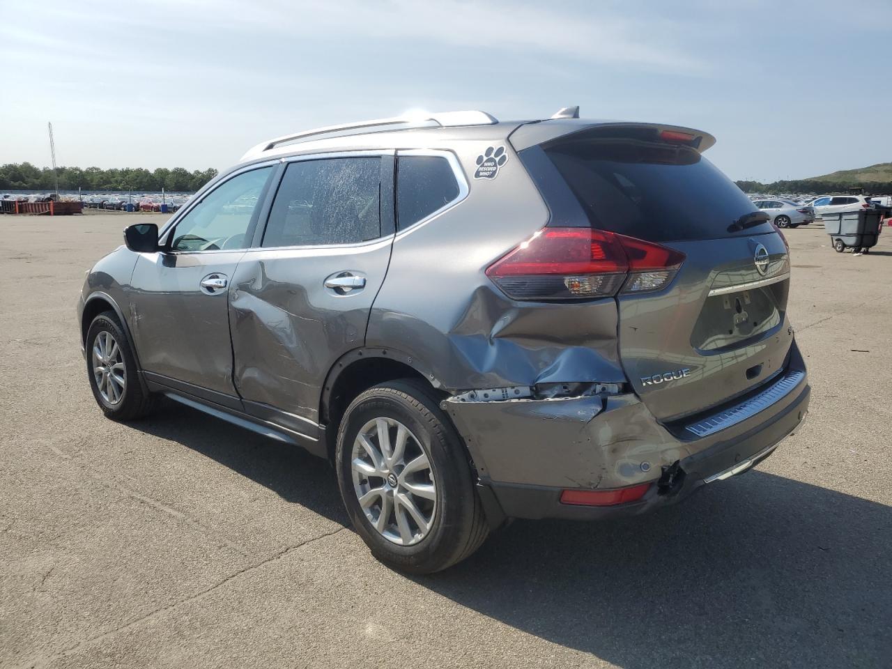 2020 Nissan Rogue S - Фото 2