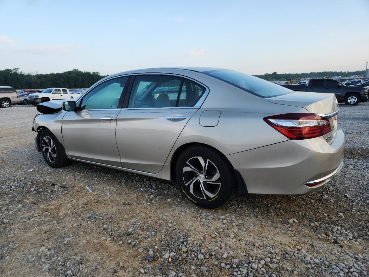 2016 Honda Accord Lx - Фото 2