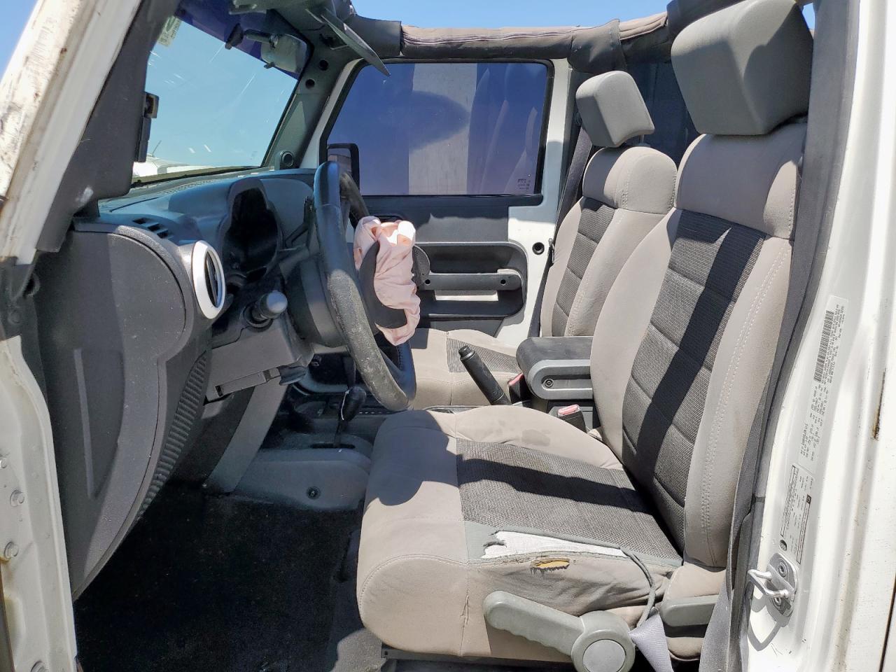 2009 Jeep Wrangler Unlimited X - Фото 7