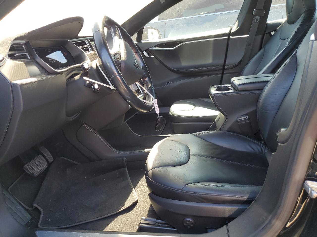 2014 Tesla Model S - Фото 7