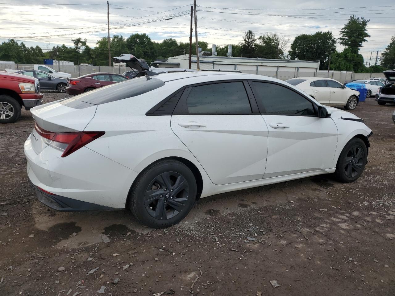 2021 Hyundai Elantra Sel - Image 3