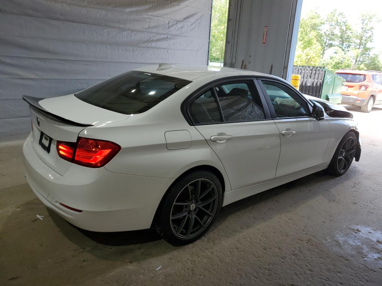 2013 BMW 328 Xi - Фото 3