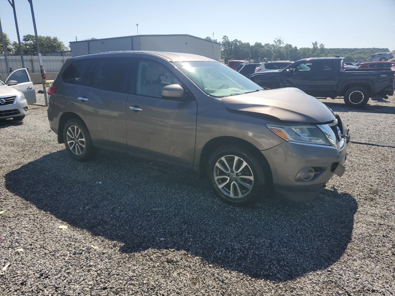 2013 Nissan Pathfinder S - Фото 4
