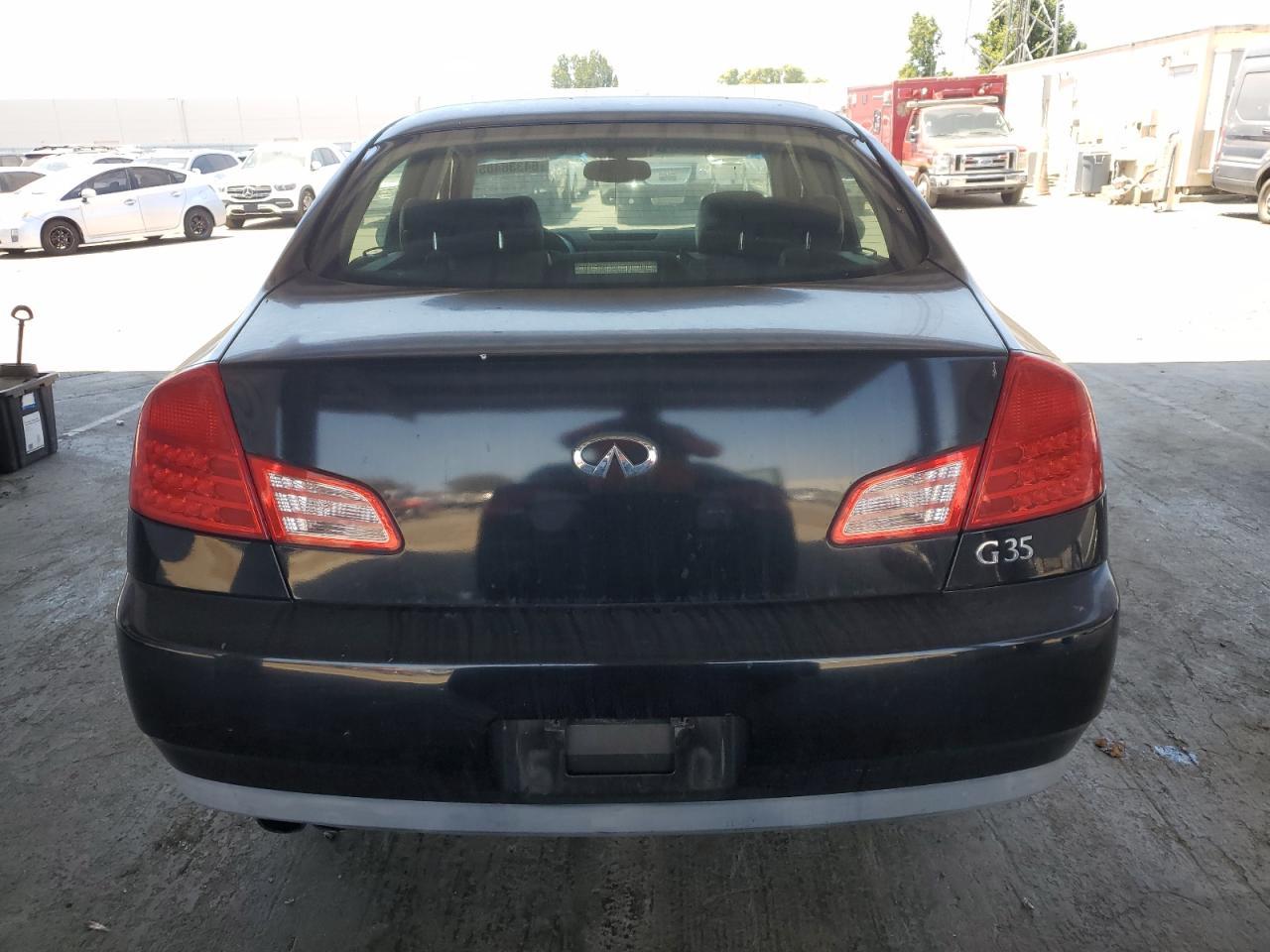 2003 Infiniti G35 - Image 6
