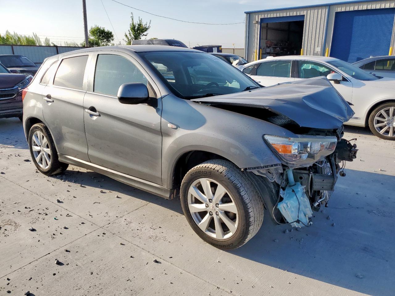 2015 Mitsubishi Outlander Sport Se - Image 4