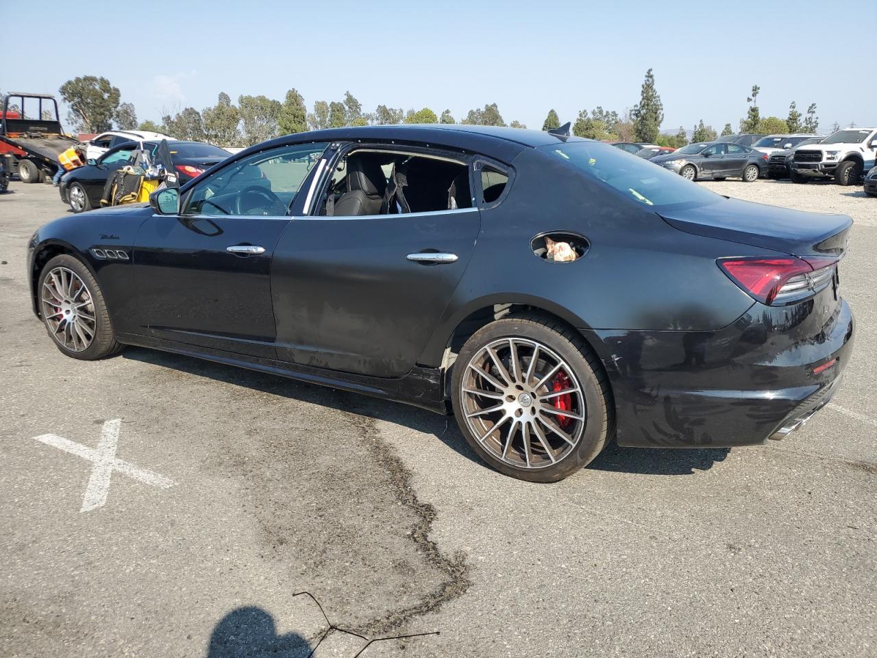 2024 Maserati Quattroporte Modena Q4 - Image 2