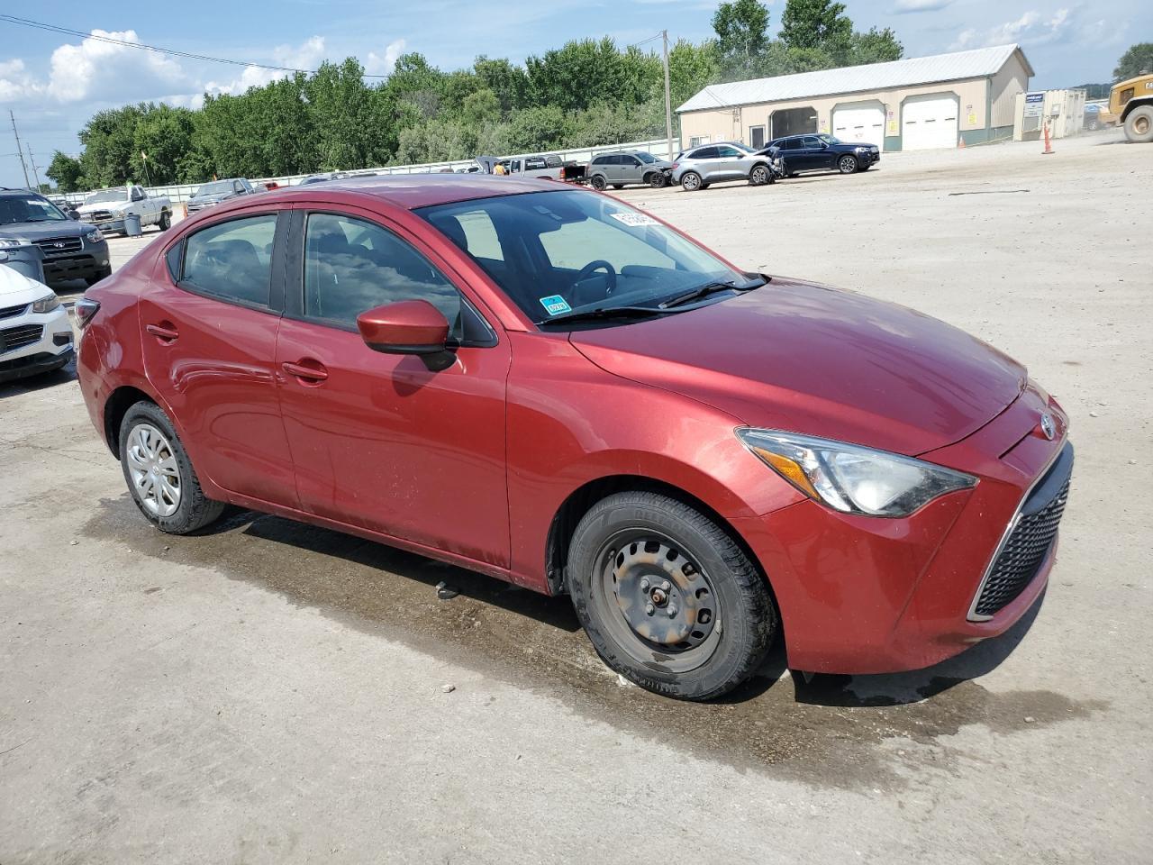 2019 Toyota Yaris L - Фото 4