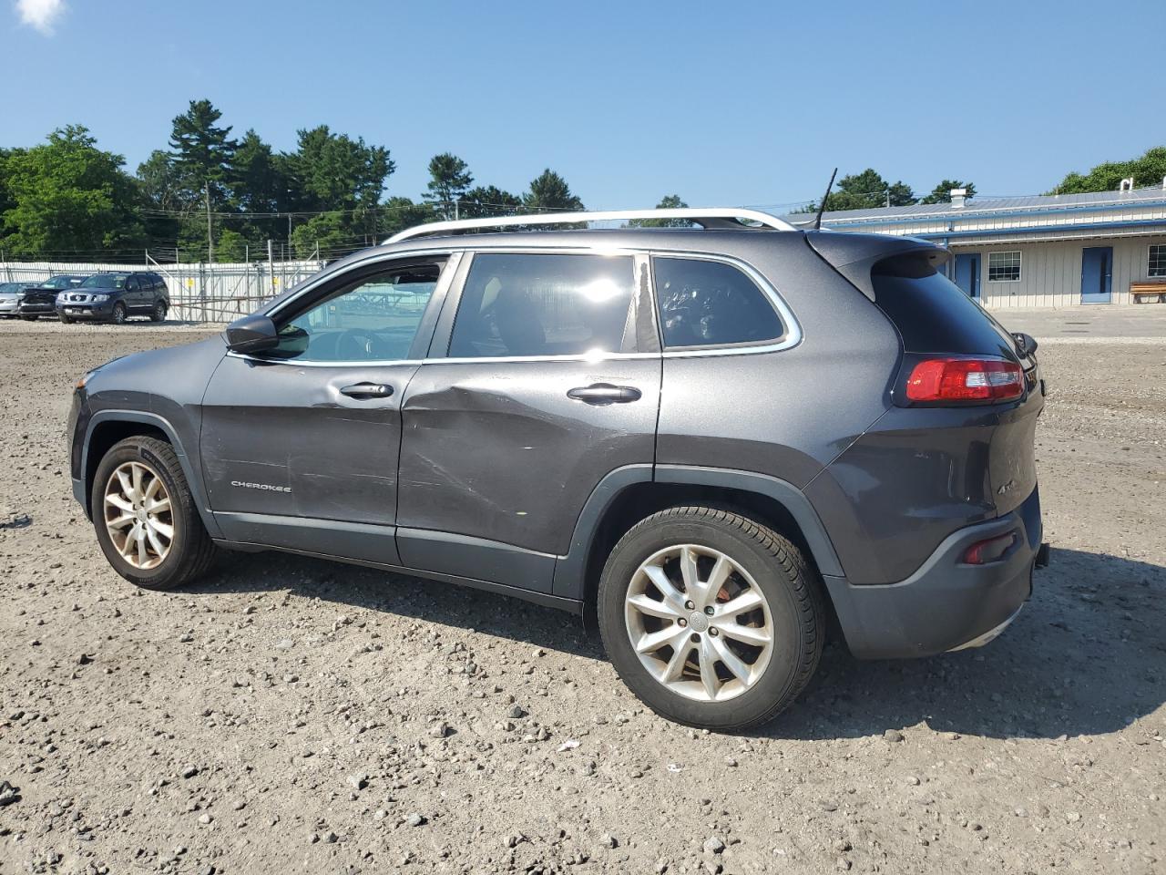 2017 Jeep Cherokee Limited - Image 2