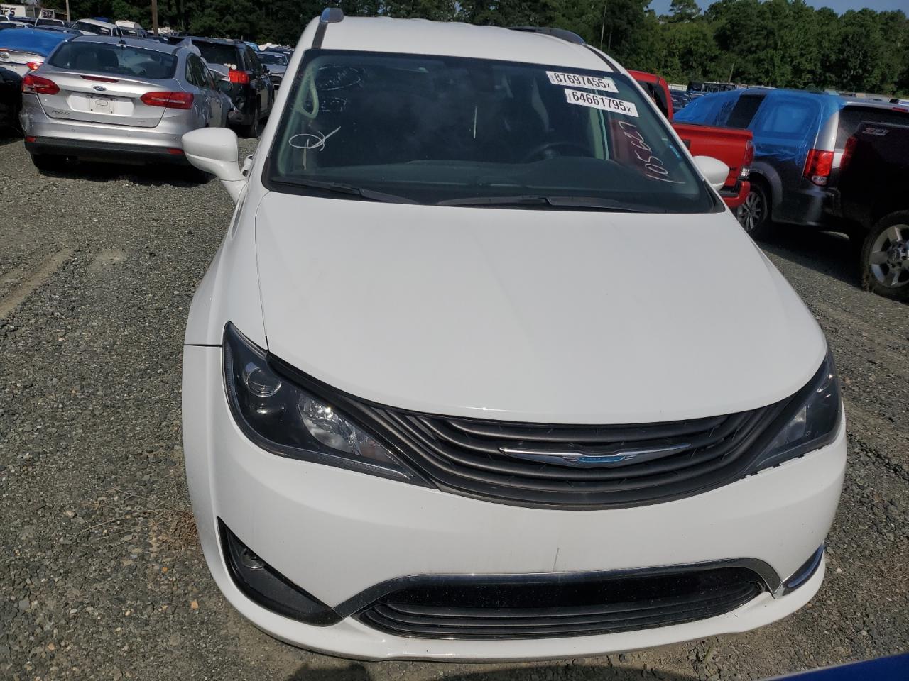 2018 Chrysler Pacifica Hybrid Touring L - Фото 5