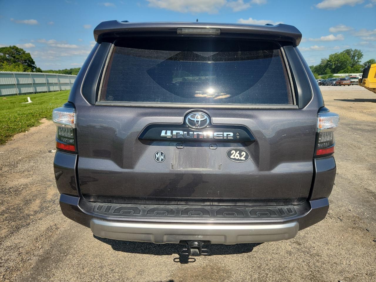 2021 Toyota 4Runner Sr5 Premium - Image 6