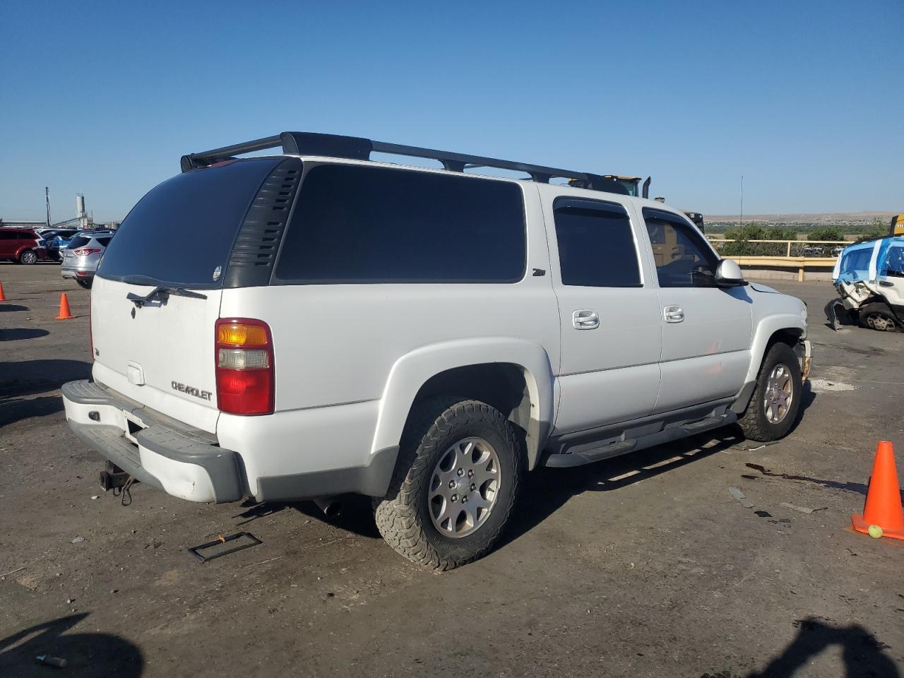 2003 Chevrolet Suburban K1500 - Фото 3