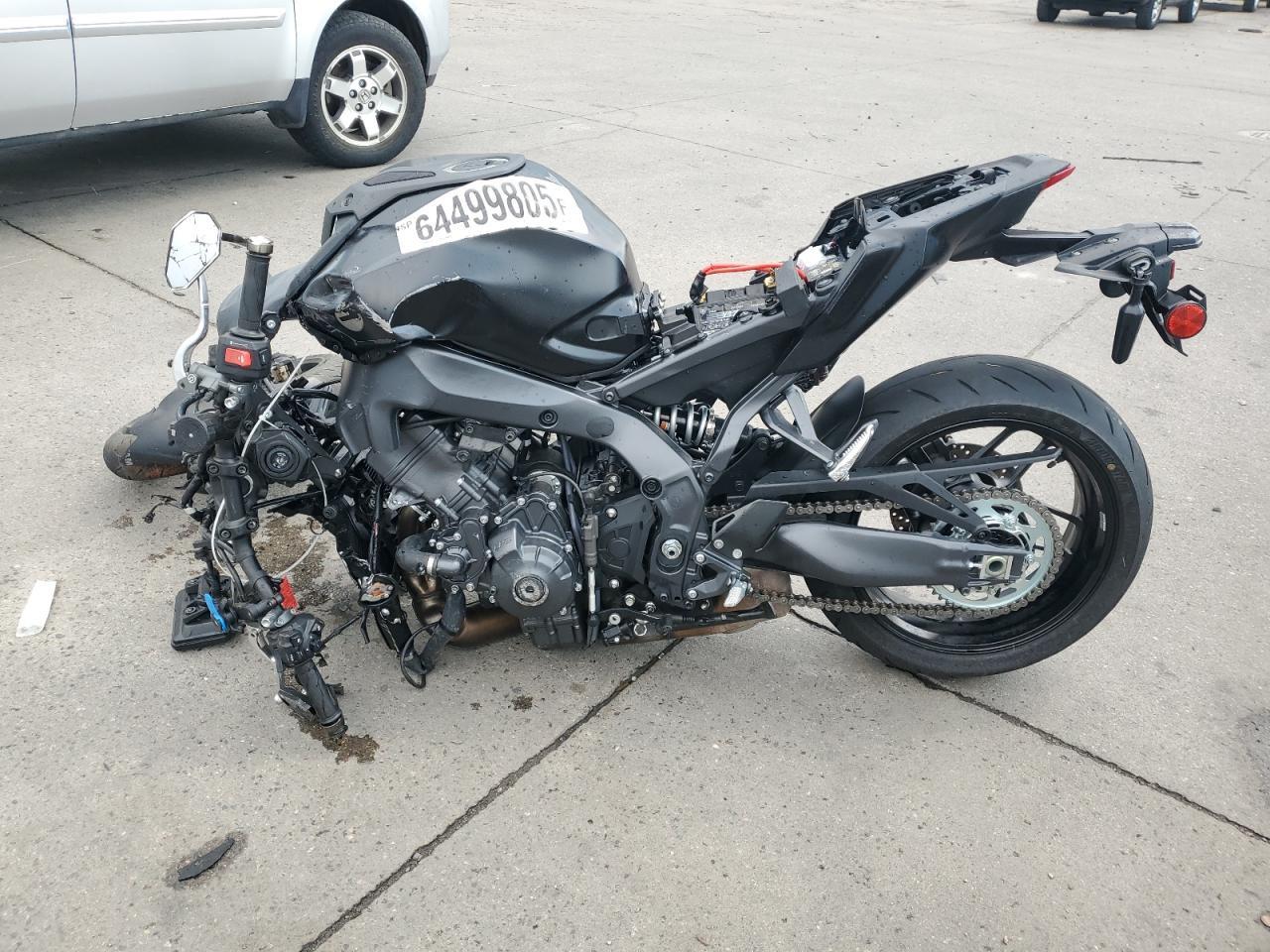 2024 Yamaha Mt09 - Image 3