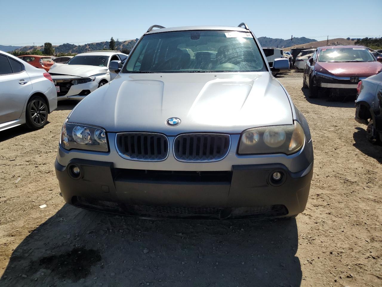 2004 BMW X3 3.0I - Фото 5