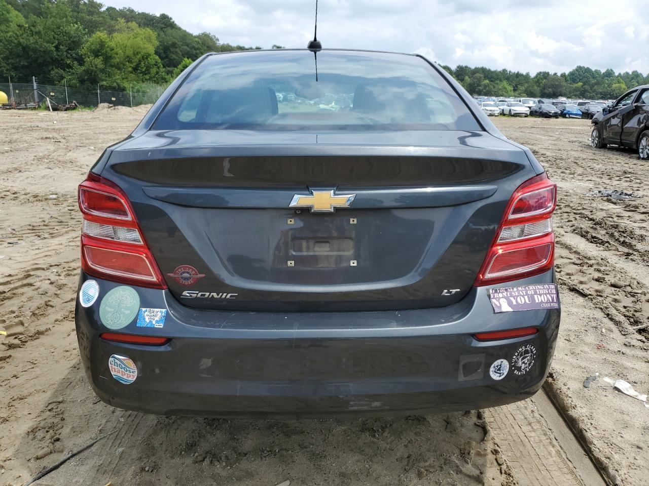 2017 Chevrolet Sonic Lt - Фото 6