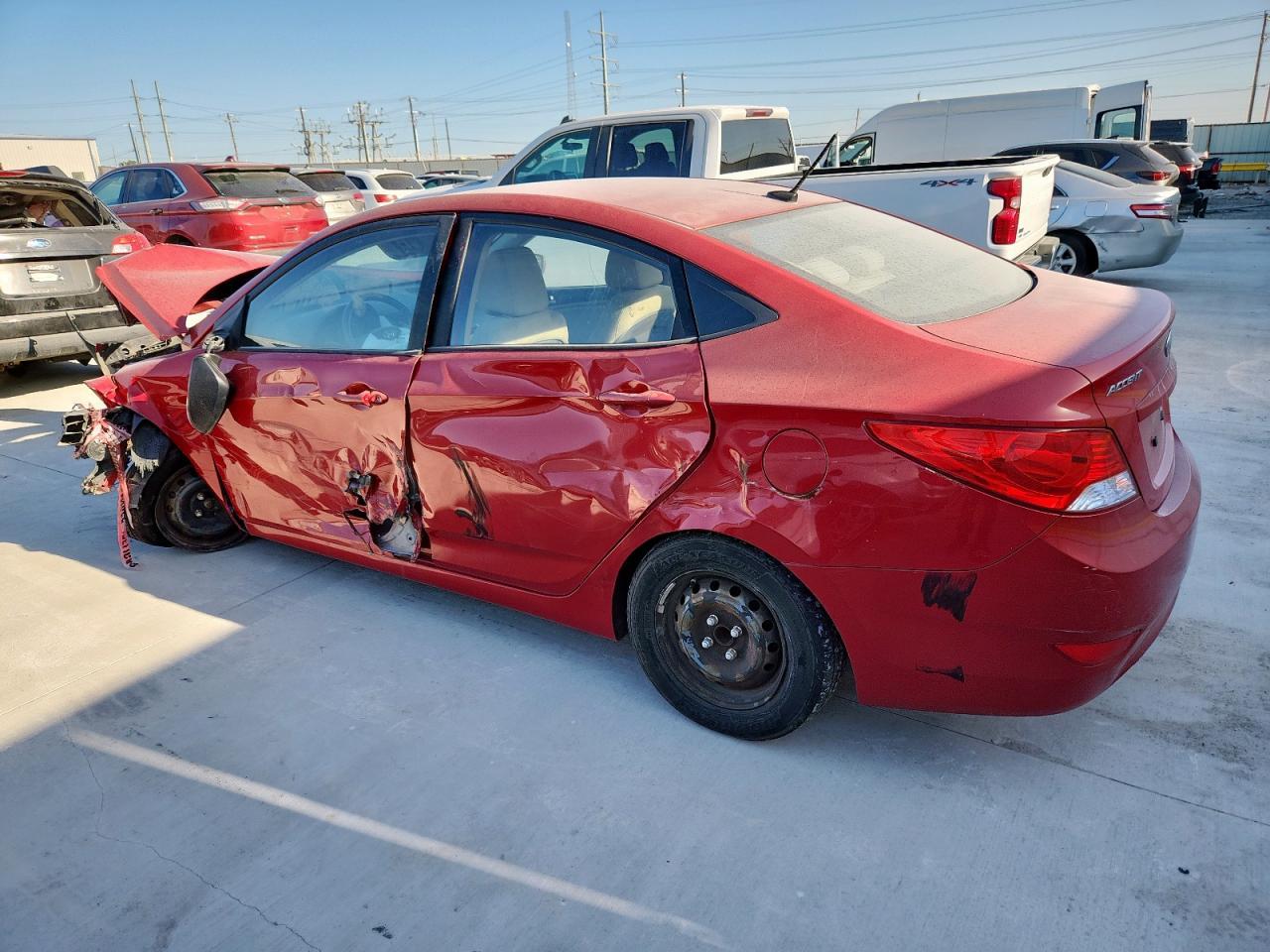 2012 Hyundai Accent Gls - Фото 2