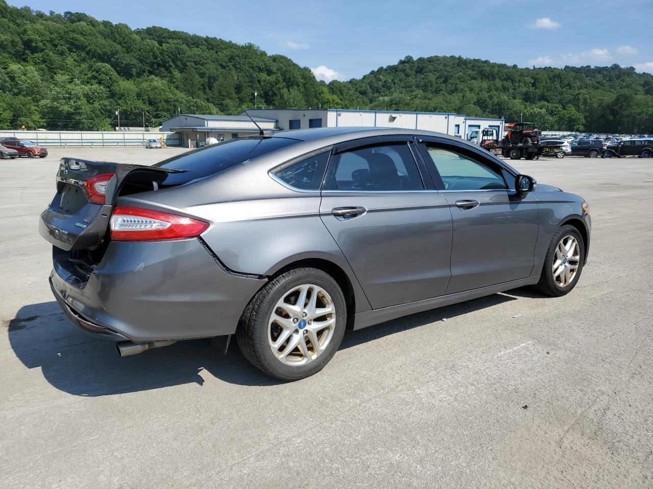 2013 Ford Fusion Se - Фото 3