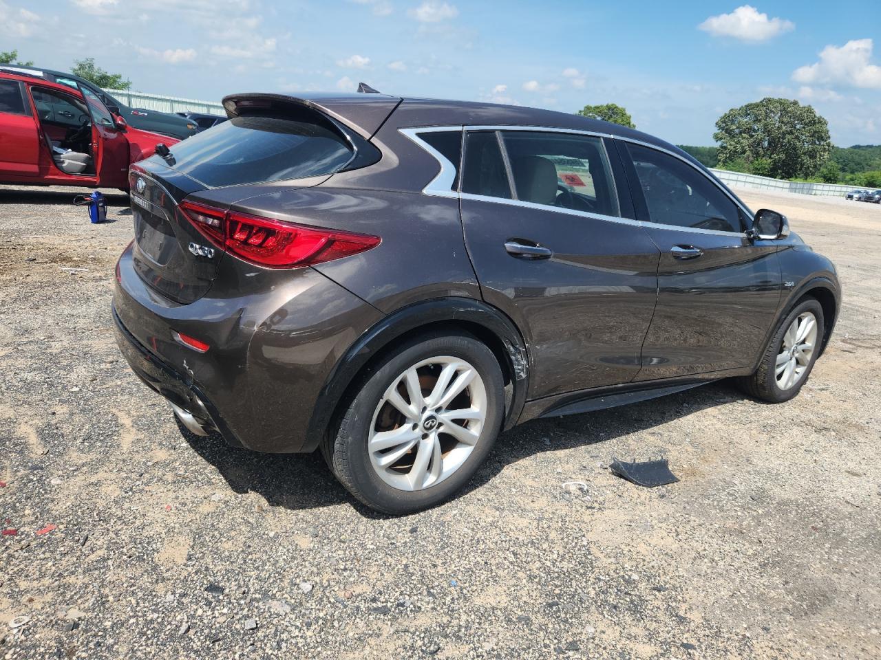 2018 Infiniti Qx30 - Фото 3