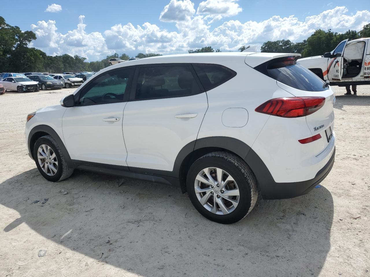 2019 Hyundai Tucson Se - Image 2