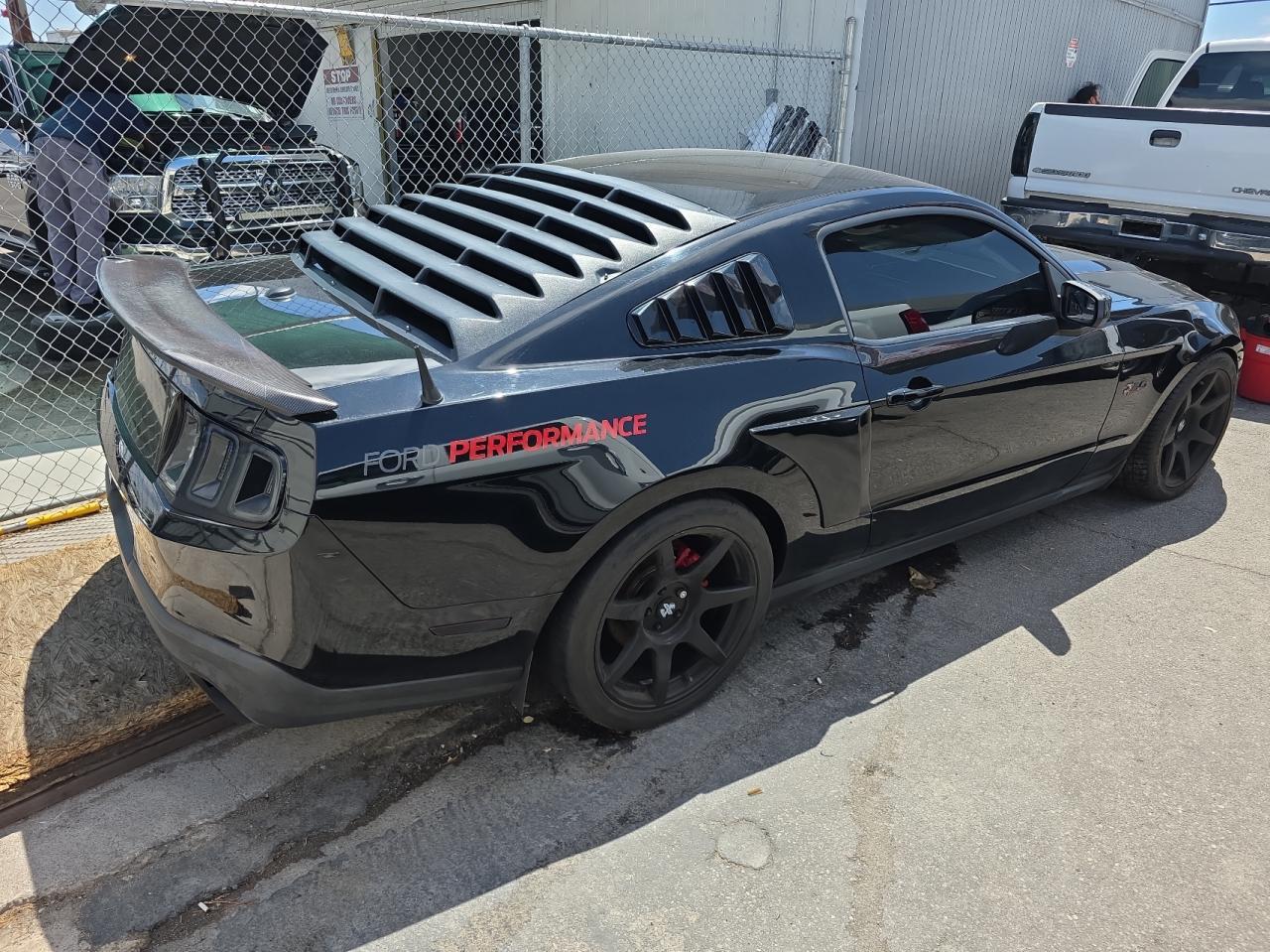 2012 Ford Mustang Gt - Image 4
