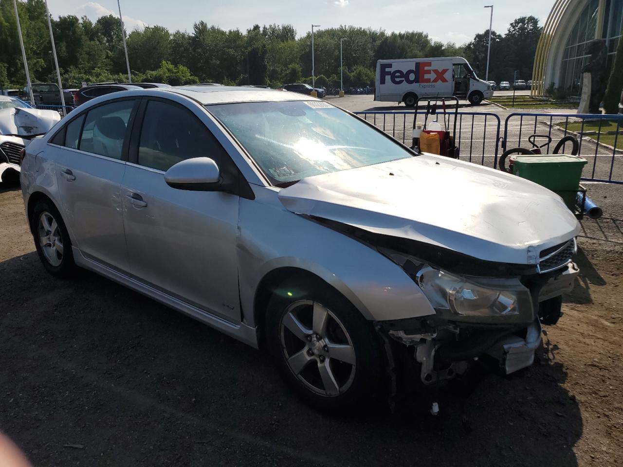 2012 Chevrolet Cruze Lt - Image 4