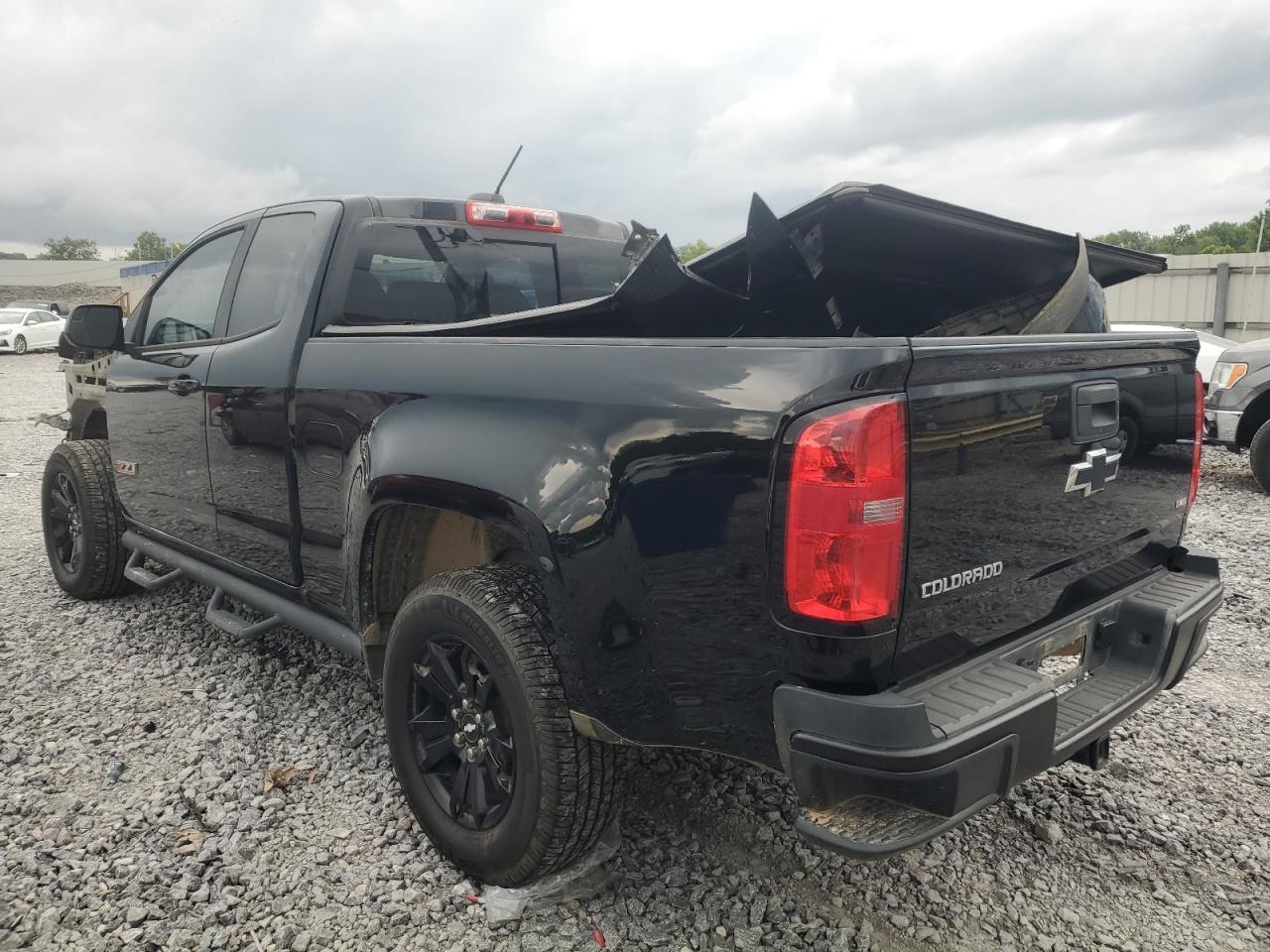 2018 Chevrolet Colorado Z71 - Фото 2