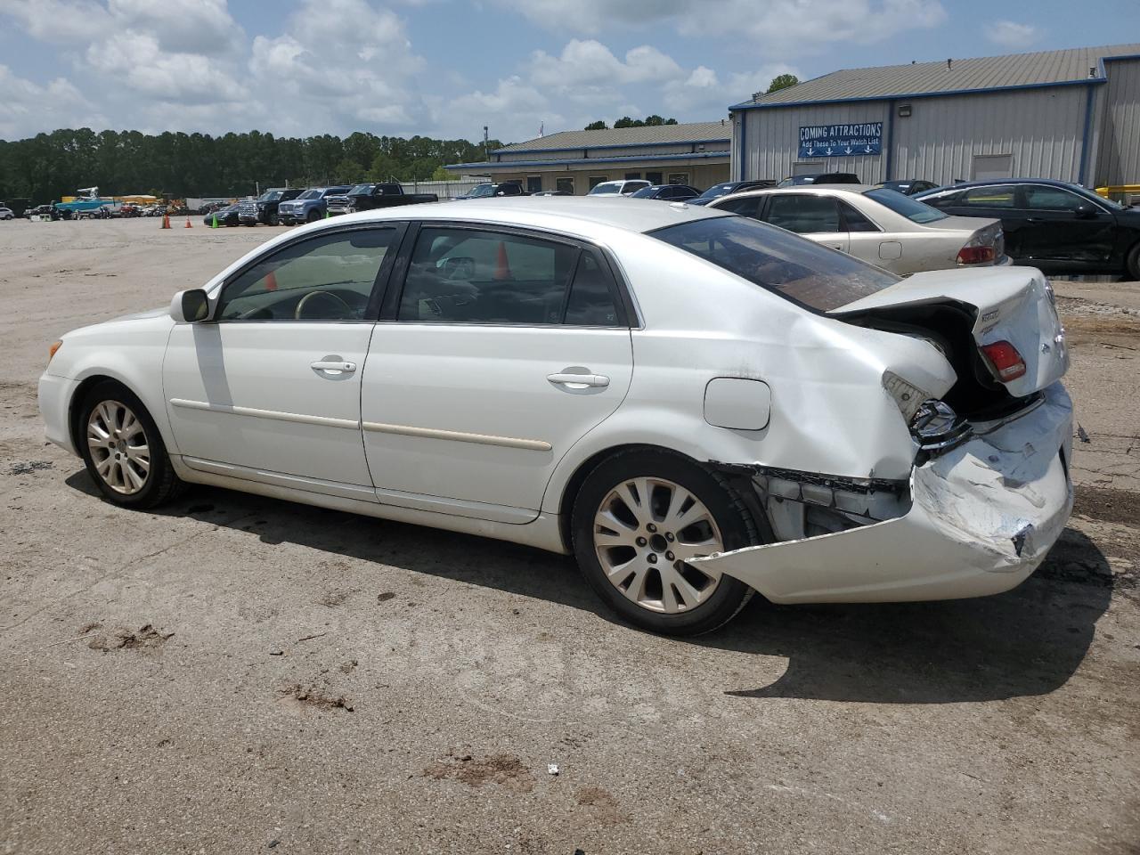 2010 Toyota Avalon Xl - Фото 2