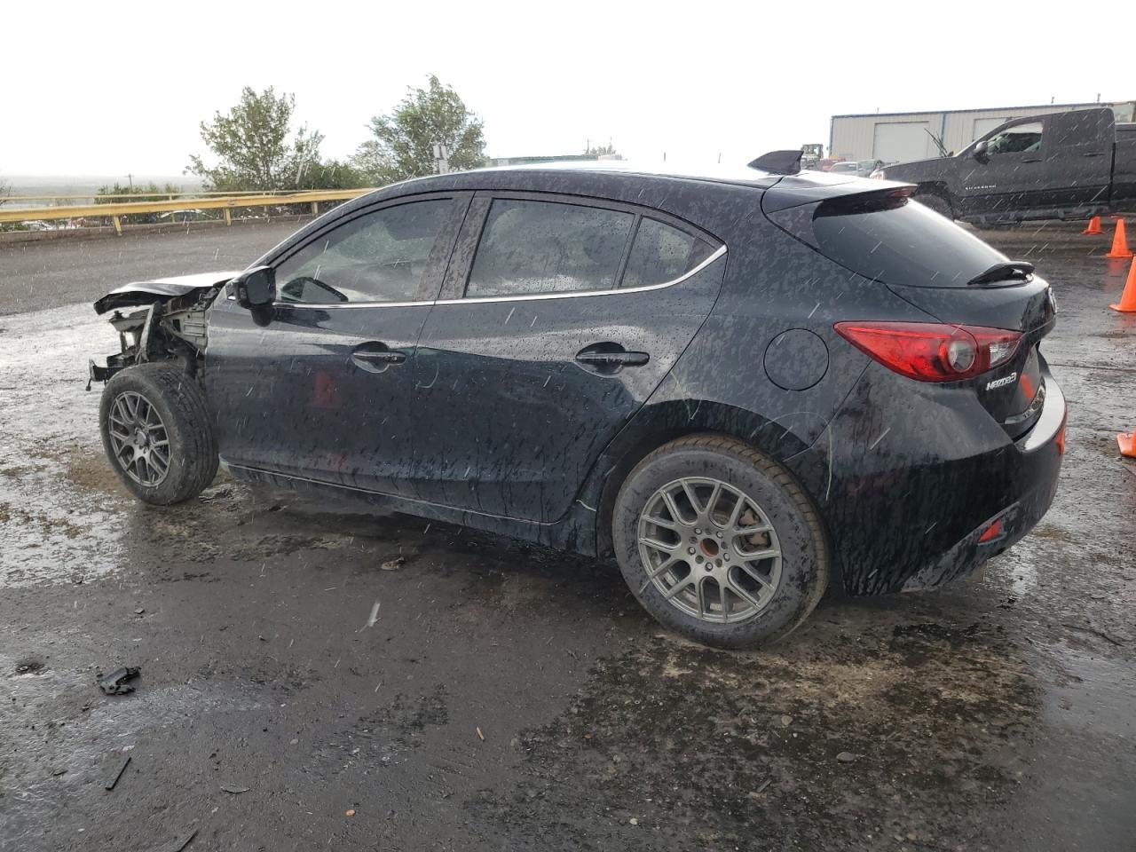 2014 Mazda 3 Grand Touring - Image 2