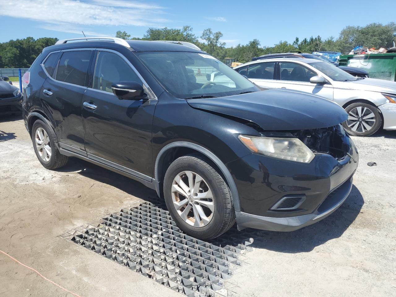 2015 Nissan Rogue S - Фото 4