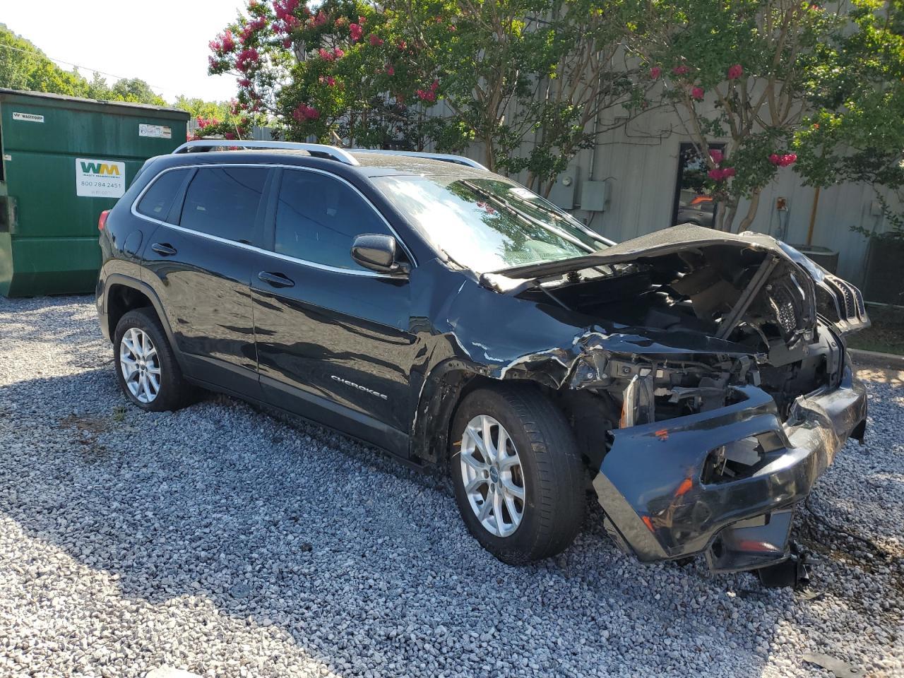 2015 Jeep Cherokee Latitude - Image 4