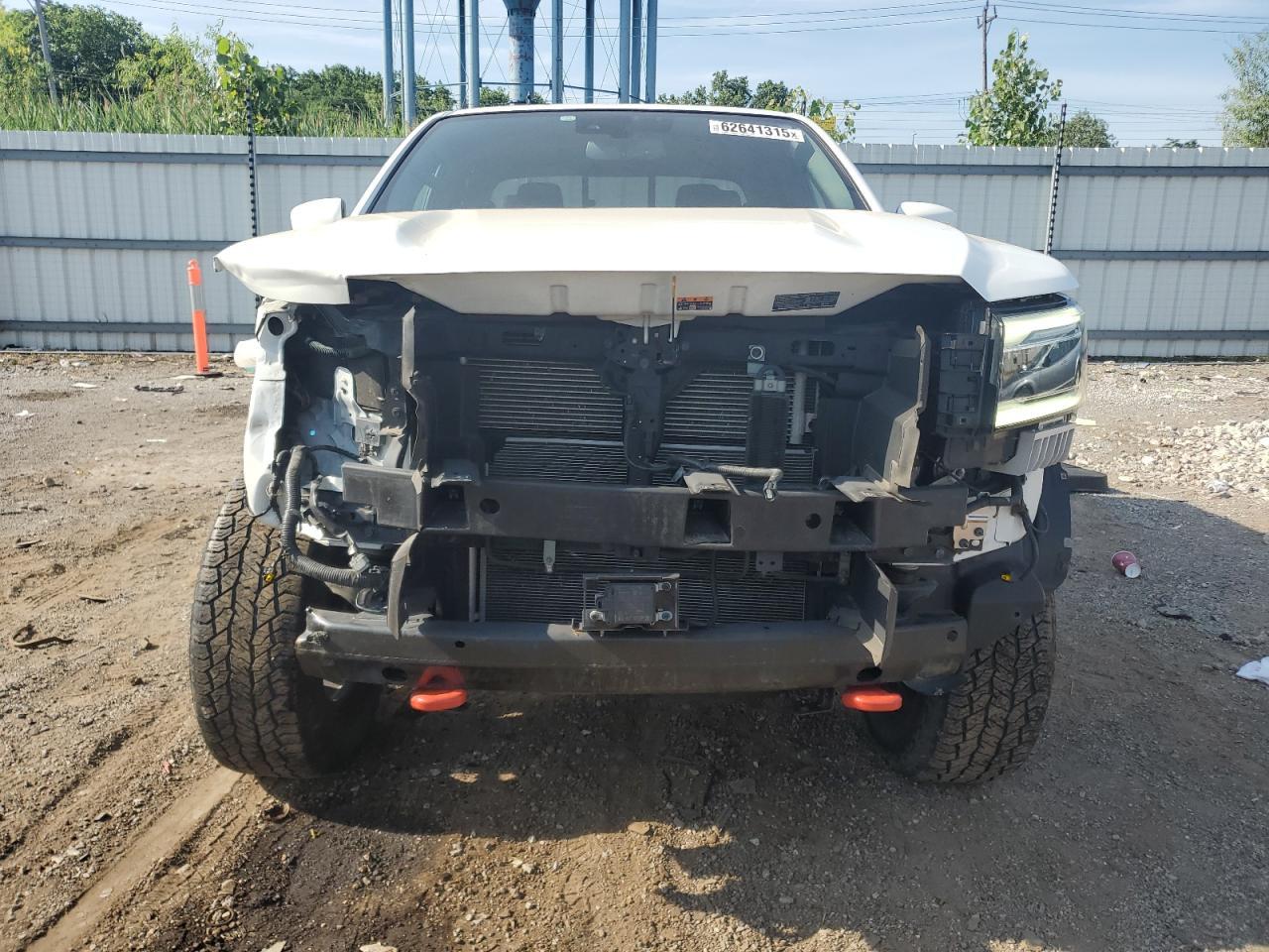 2022 Nissan Frontier S - Image 5