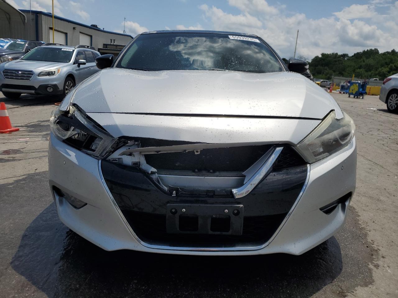 2017 Nissan Maxima 3.5S - Image 5