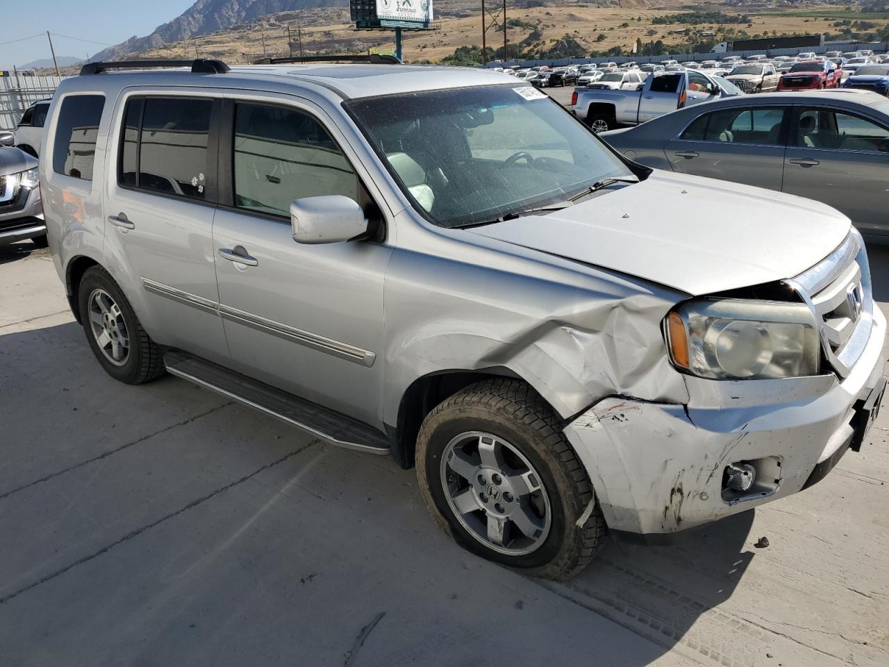 2009 Honda Pilot Touring - Image 4