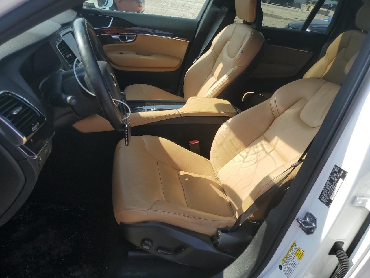 2017 Volvo Xc90 T6 - Image 7