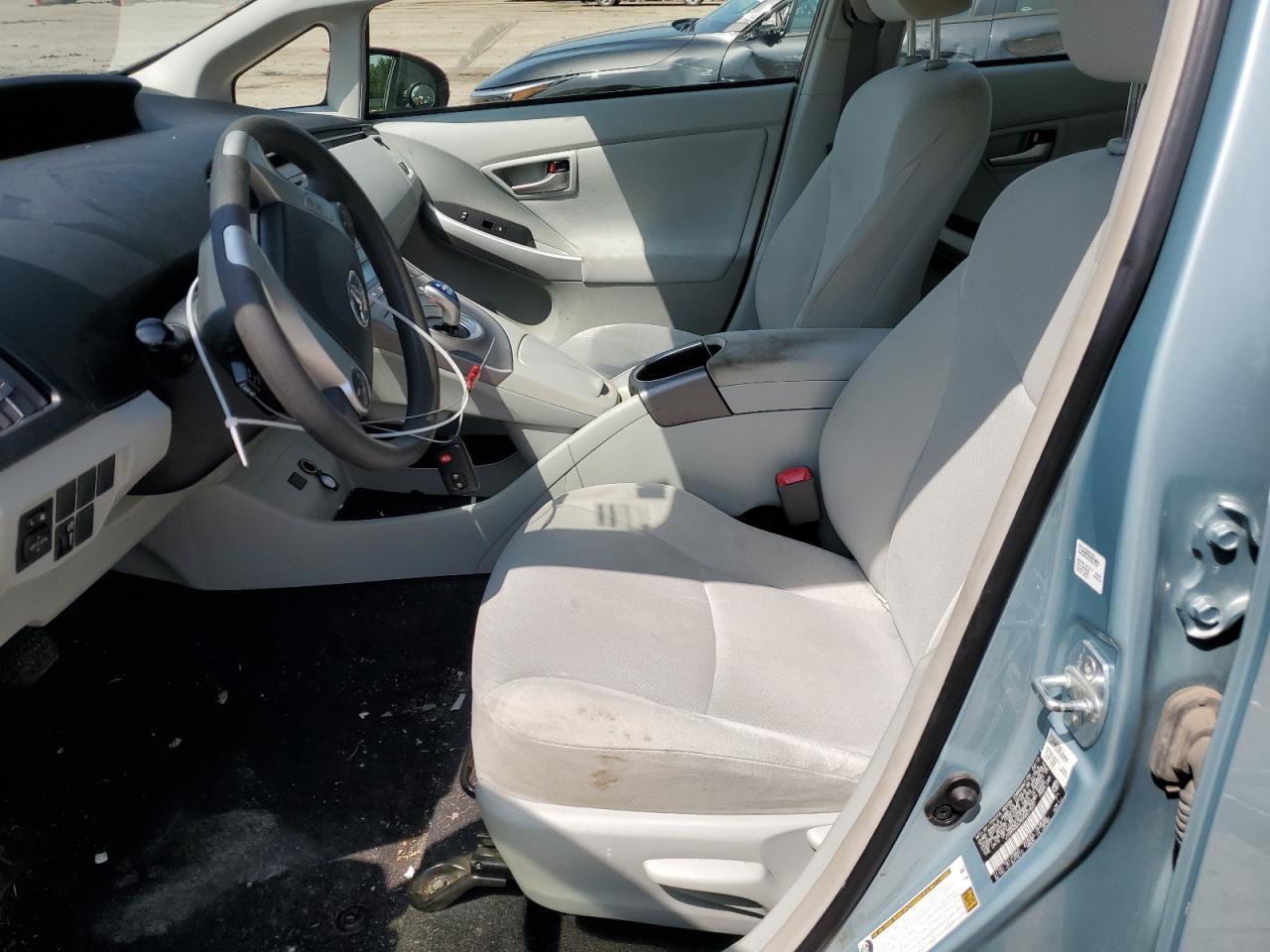 2013 Toyota Prius - Фото 7