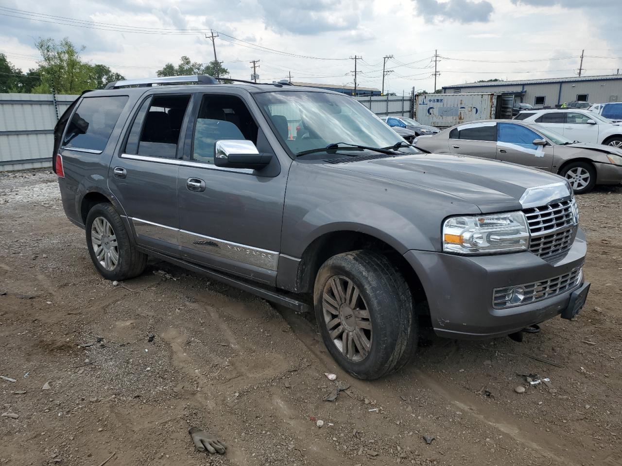 2012 Lincoln Townhouse Navigator - Image 7