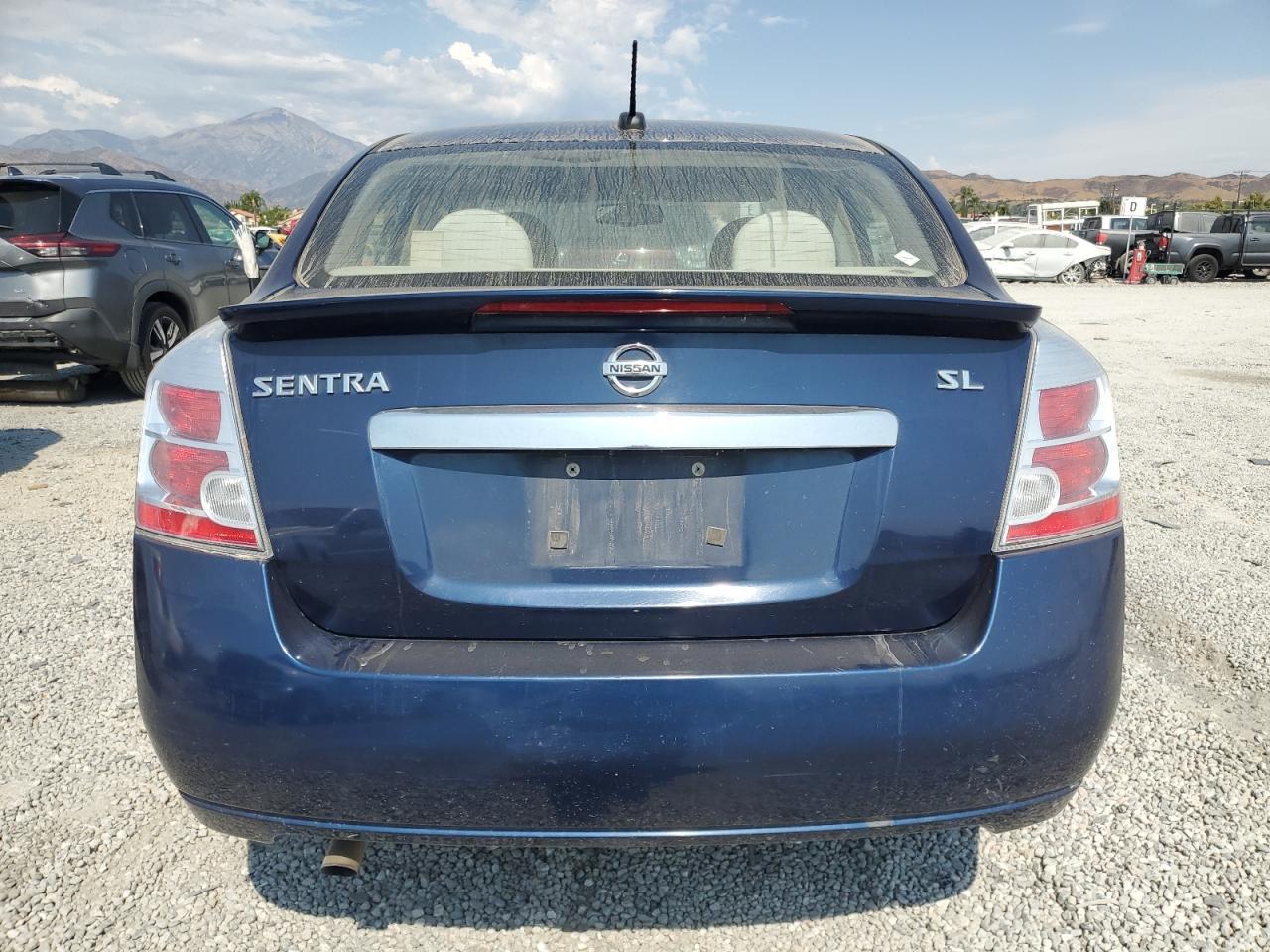 2012 Nissan Sentra 2.0 - Image 6