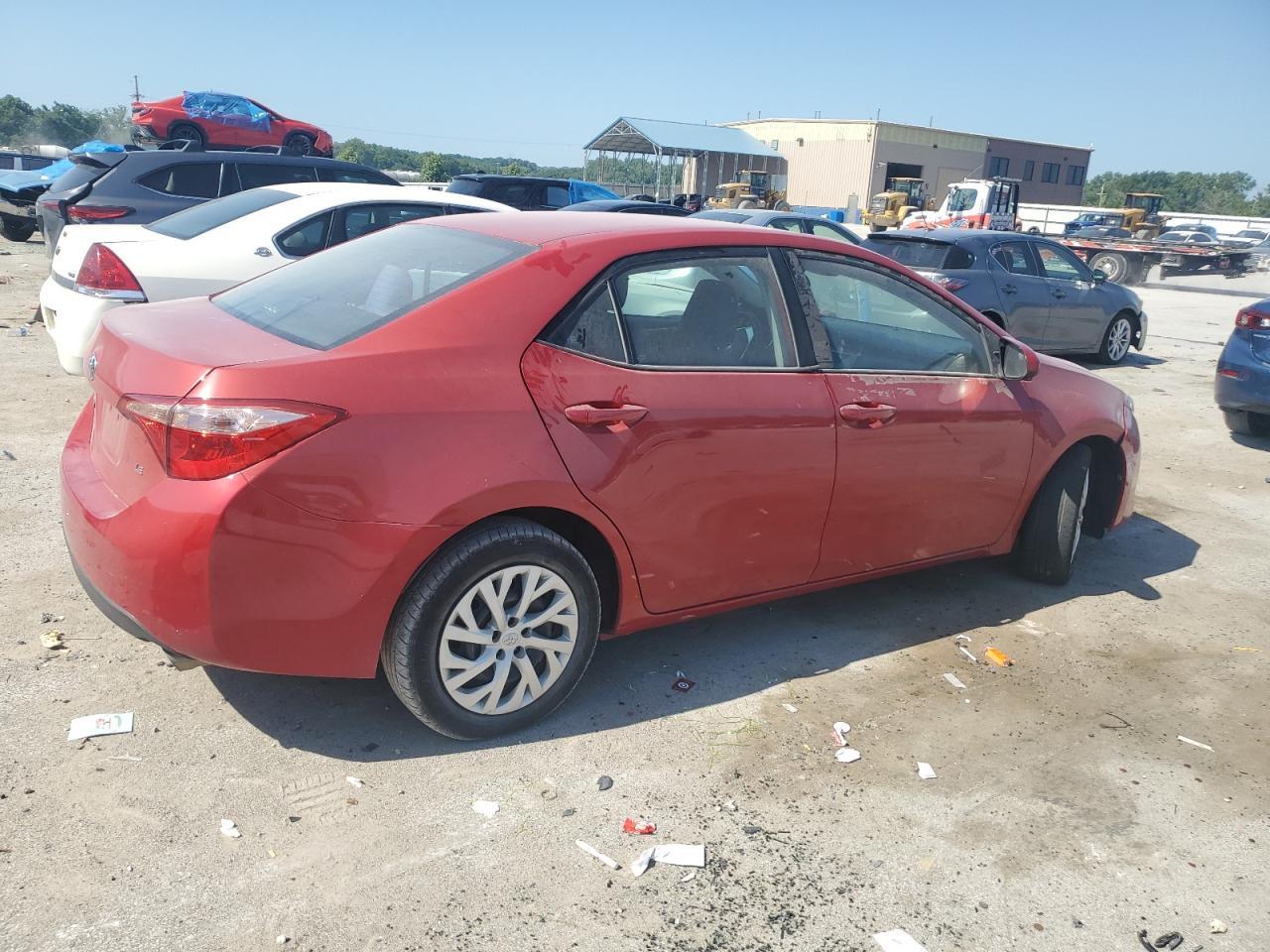 2018 Toyota Corolla L - Фото 3