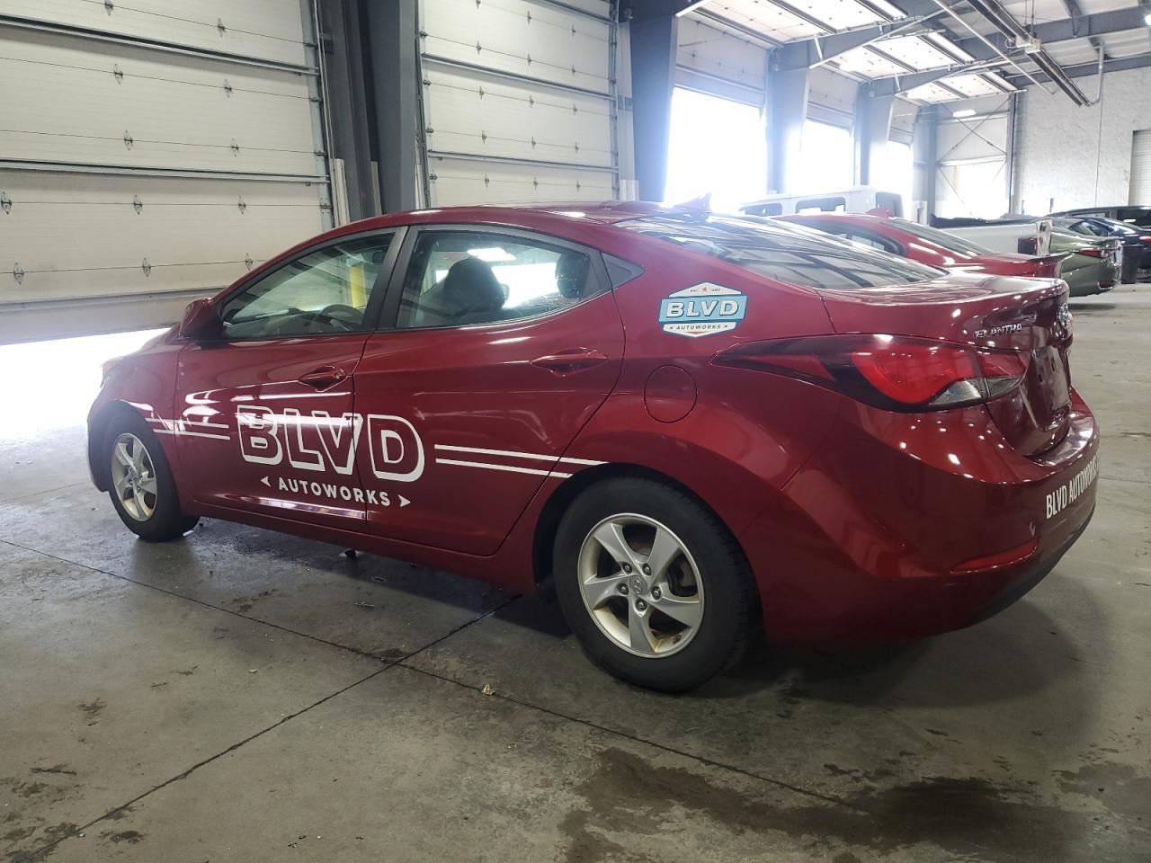 2014 Hyundai Elantra Se - Фото 2