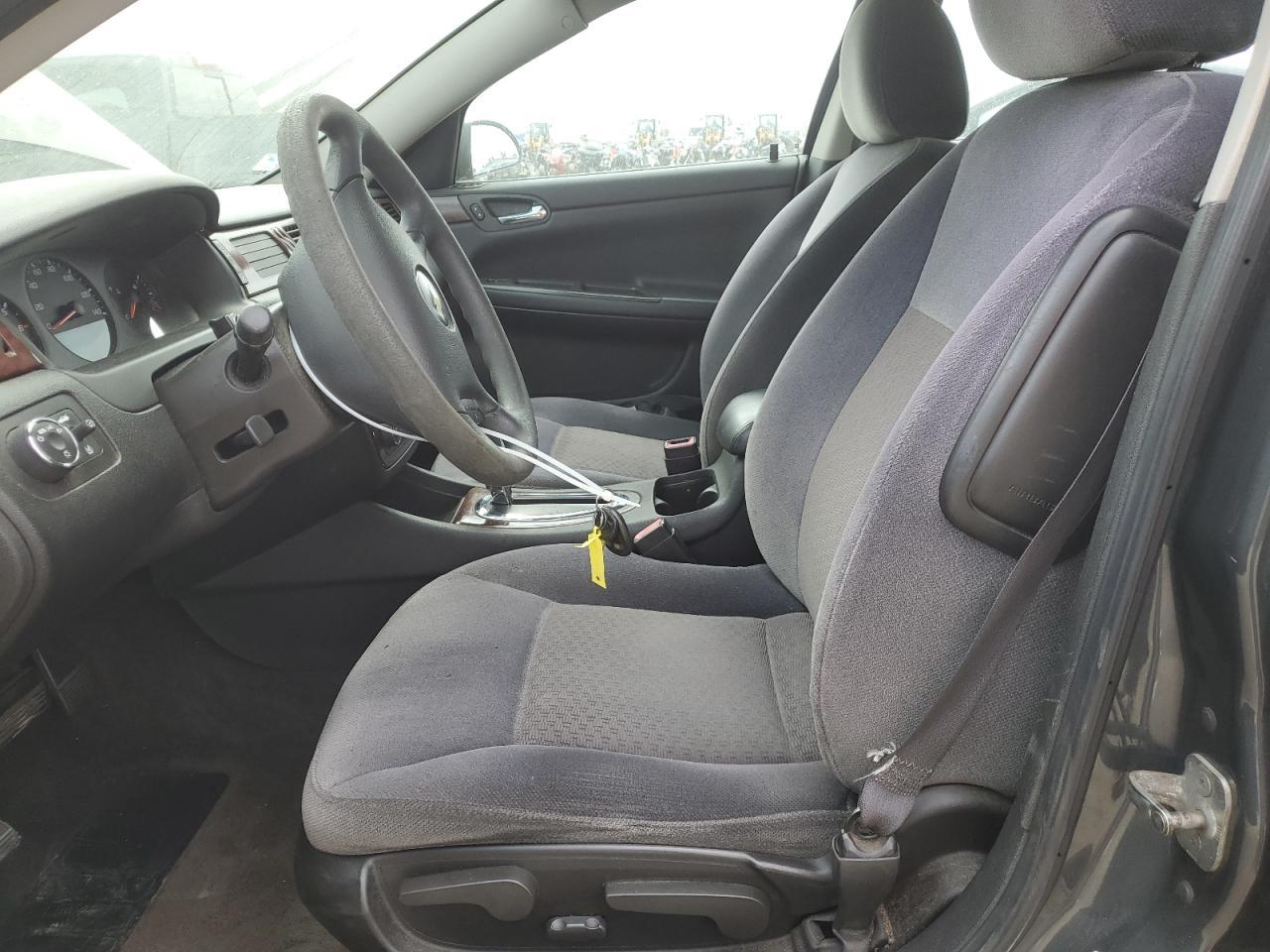 2010 Chevrolet Impala Ls - Image 7